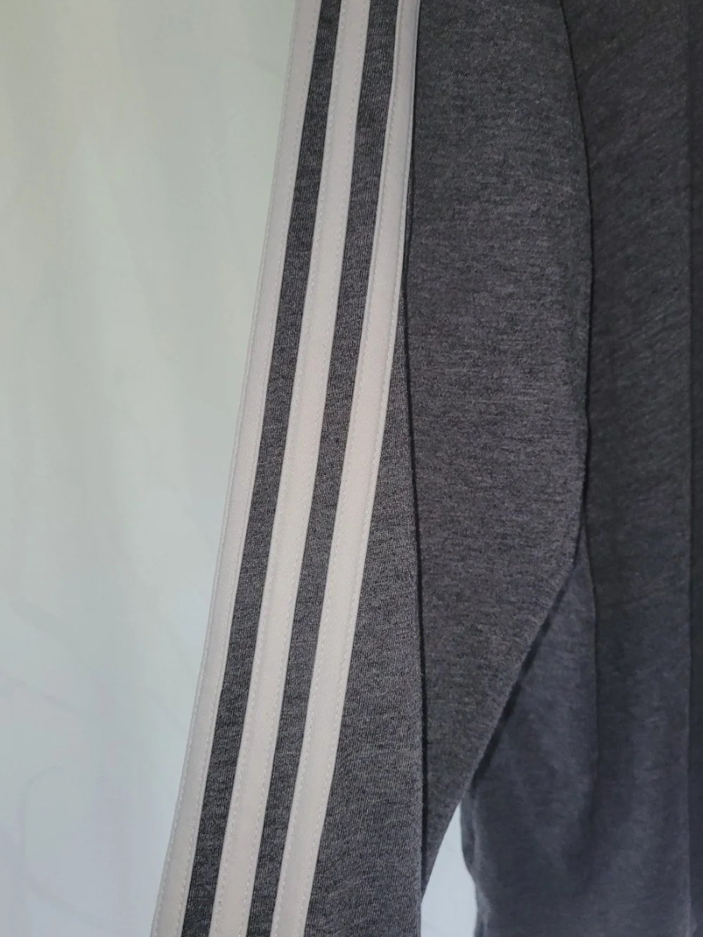 Adidas Womens Gray Long-Sleeve Hooded Athletic Shirt - Picture 2 of 4